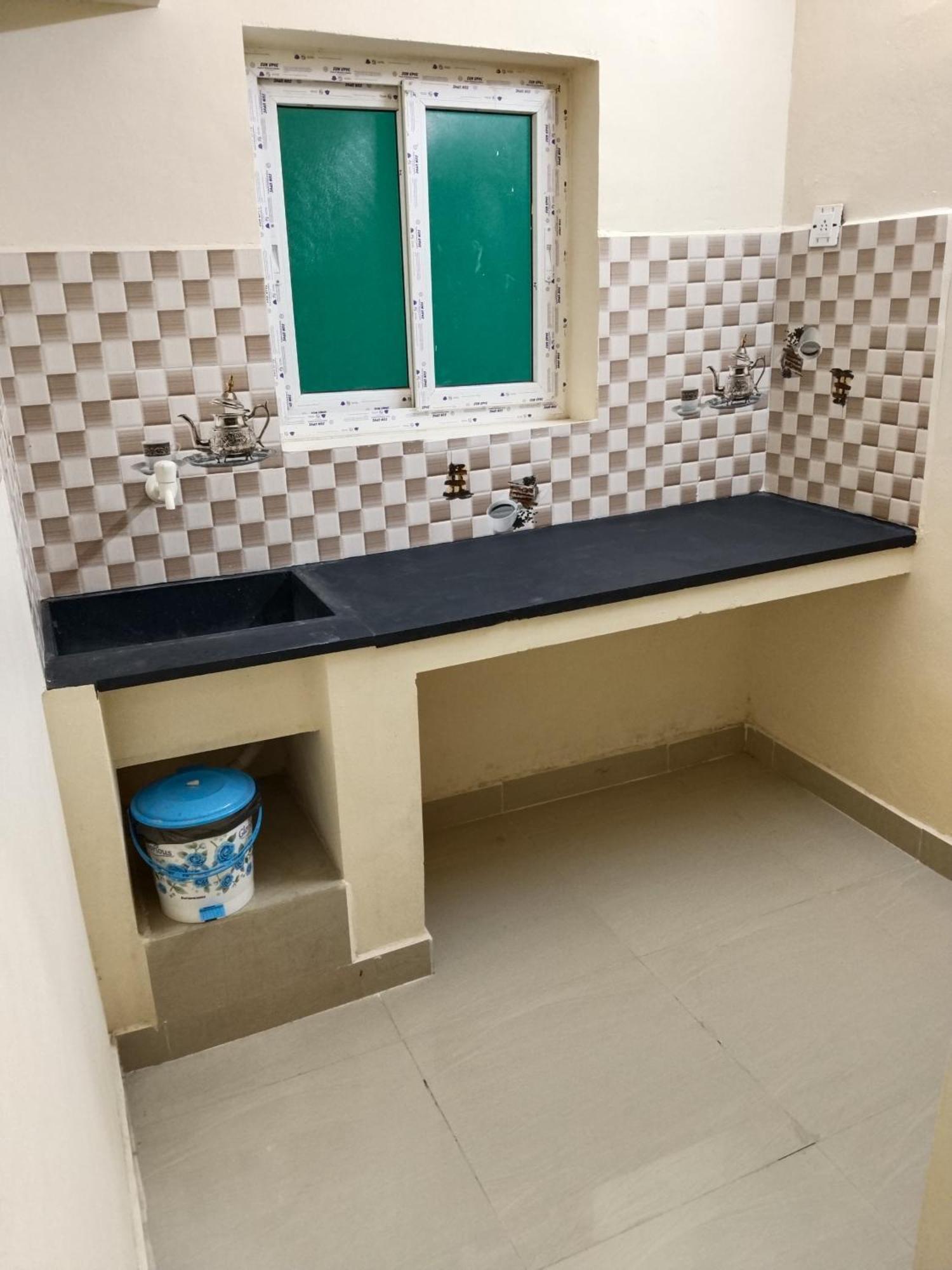 Srinivasa Serviced Apartment Keelkattalai Chennai Dış mekan fotoğraf